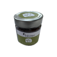 Il paté di olive nere sott'olio